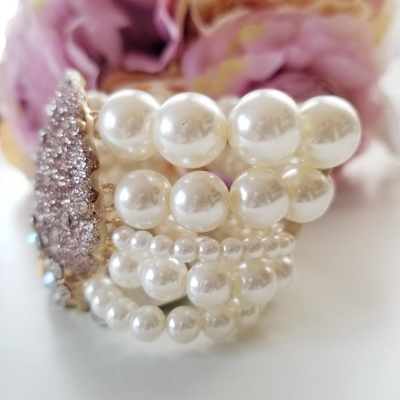 Seashell Ocean Glitter Pearl Multi Strand Bracelet - Picture 6 of 6
